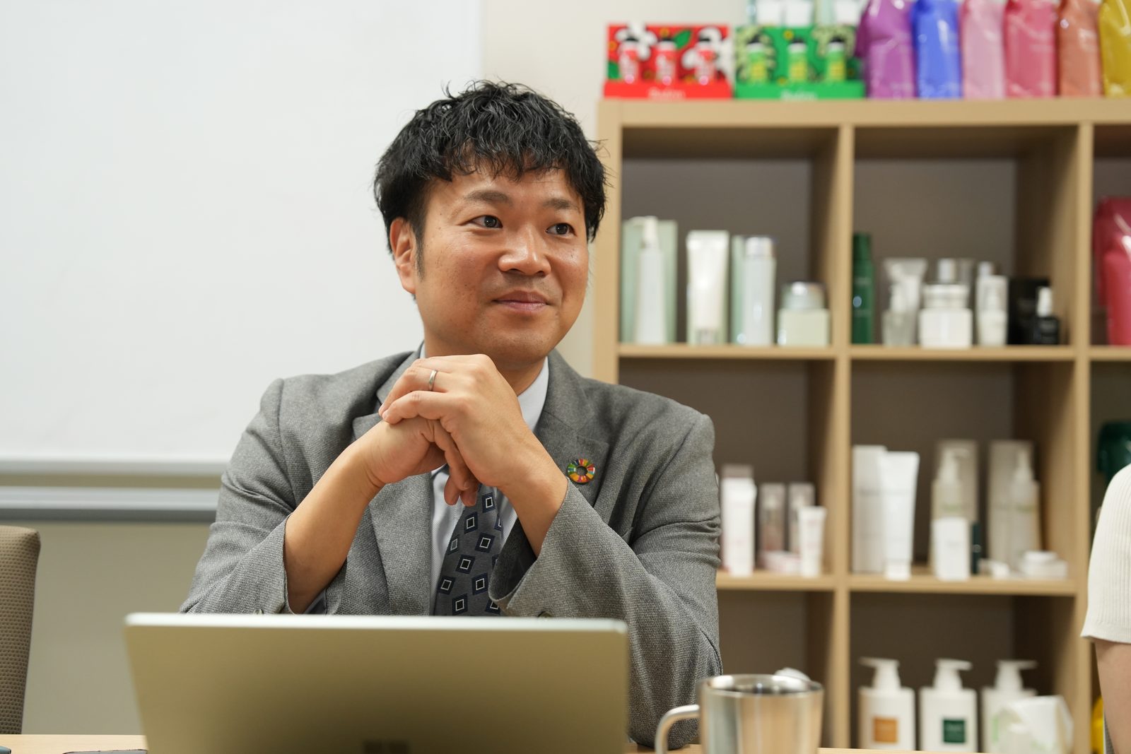 モアコスメティックス株式会社